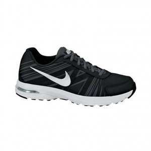 3.	Nike Air Futurun 2 (Black)